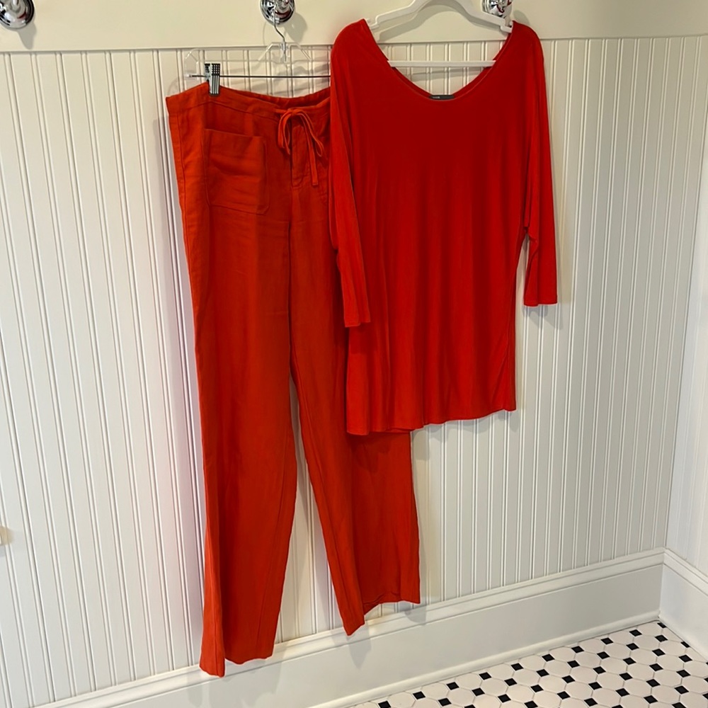 EUC Women’s Vince Orange Linen Pants M